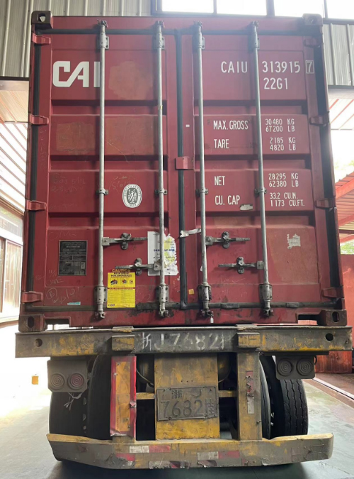 某國(guó)際知名火花塞品牌企業(yè)采購(gòu)的汽車(chē)火花塞配件已成功發(fā)貨