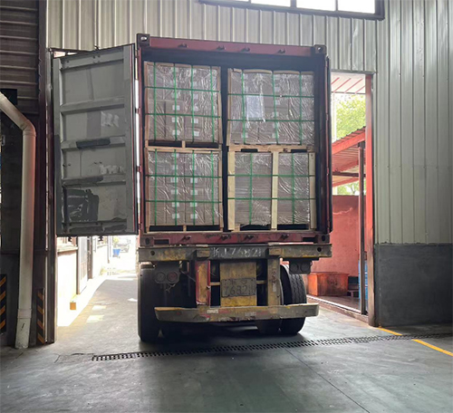 某國(guó)際知名火花塞品牌企業(yè)采購(gòu)的汽車(chē)火花塞配件已成功發(fā)貨